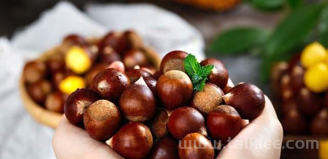 食用菌圆的和扁的有甚么差别？摊贩：差异T6670了，看错色泽通常